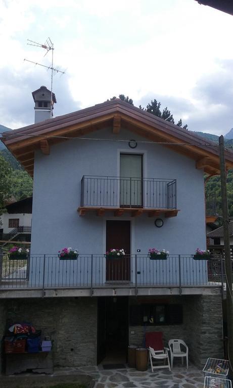 Casa Vacanze Chez Sapin フェーニス 部屋 写真